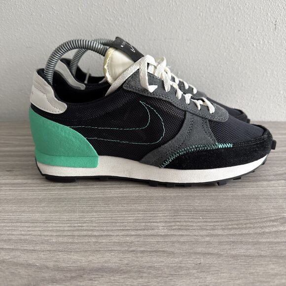 Nike Daybreak Type N.354 Mens Size 7 Black Green Athletic Running Shoes Sneakers - Picture 1 of 11